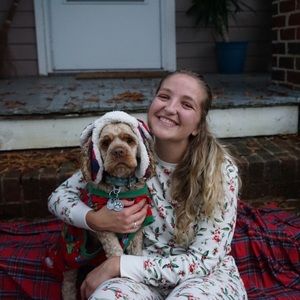 Meet your Posher, Jeannette